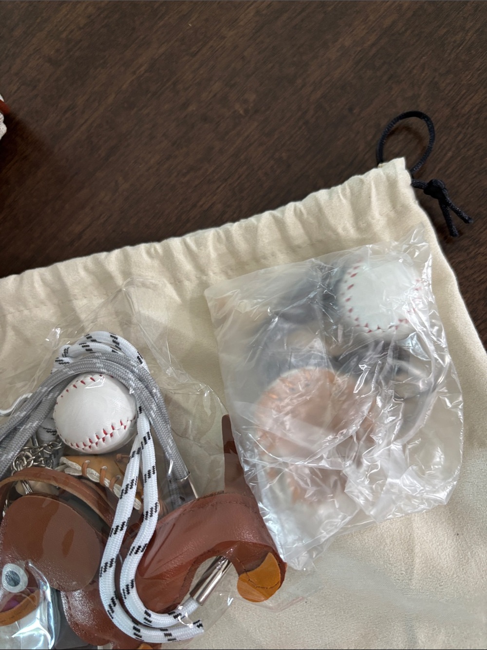 NWT Vovia Ciara Bag in Vintage with free bag charms - Picture 12 of 16
